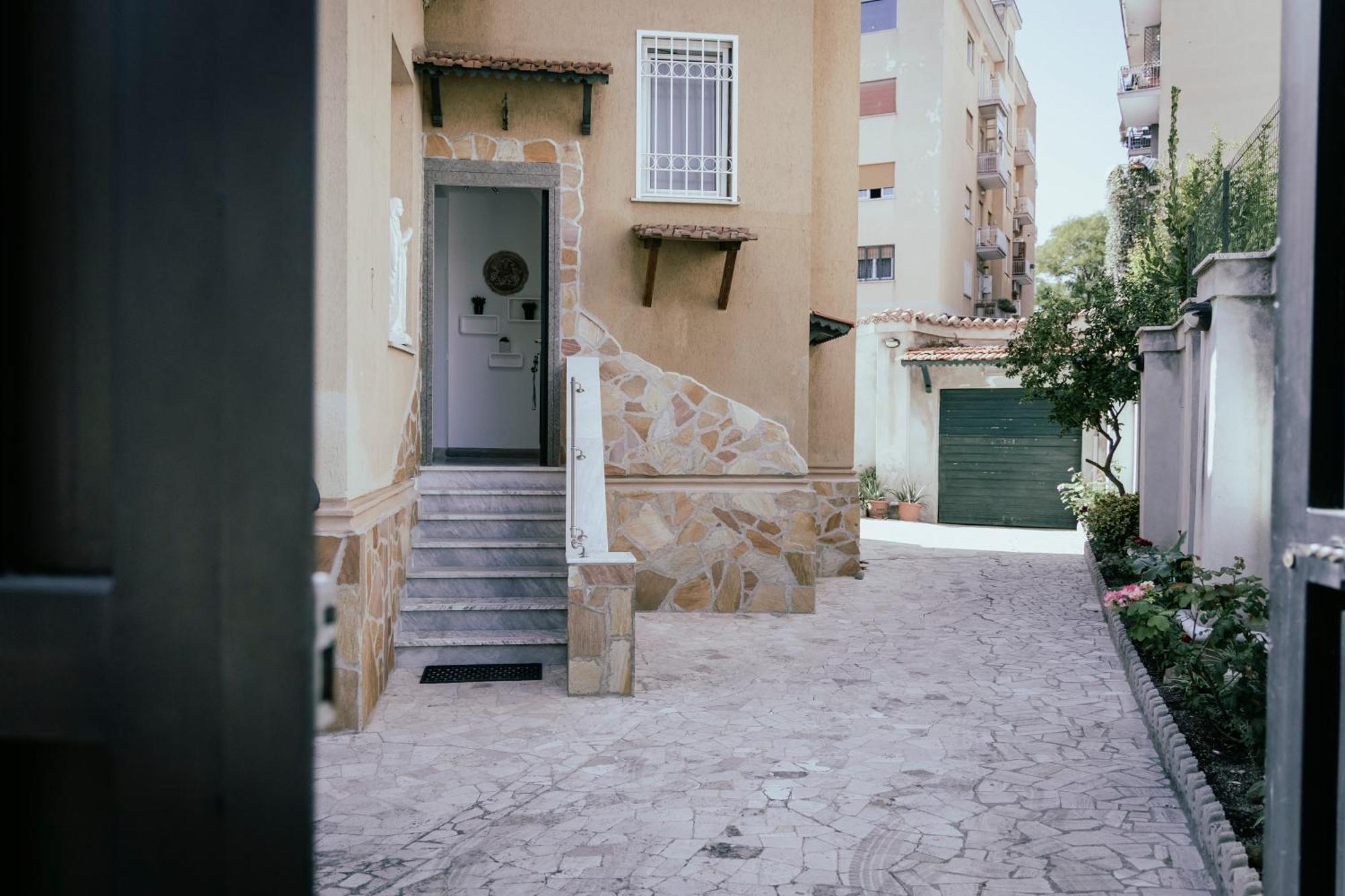 Guesthouse Aurora A.E. Roma Exterior foto