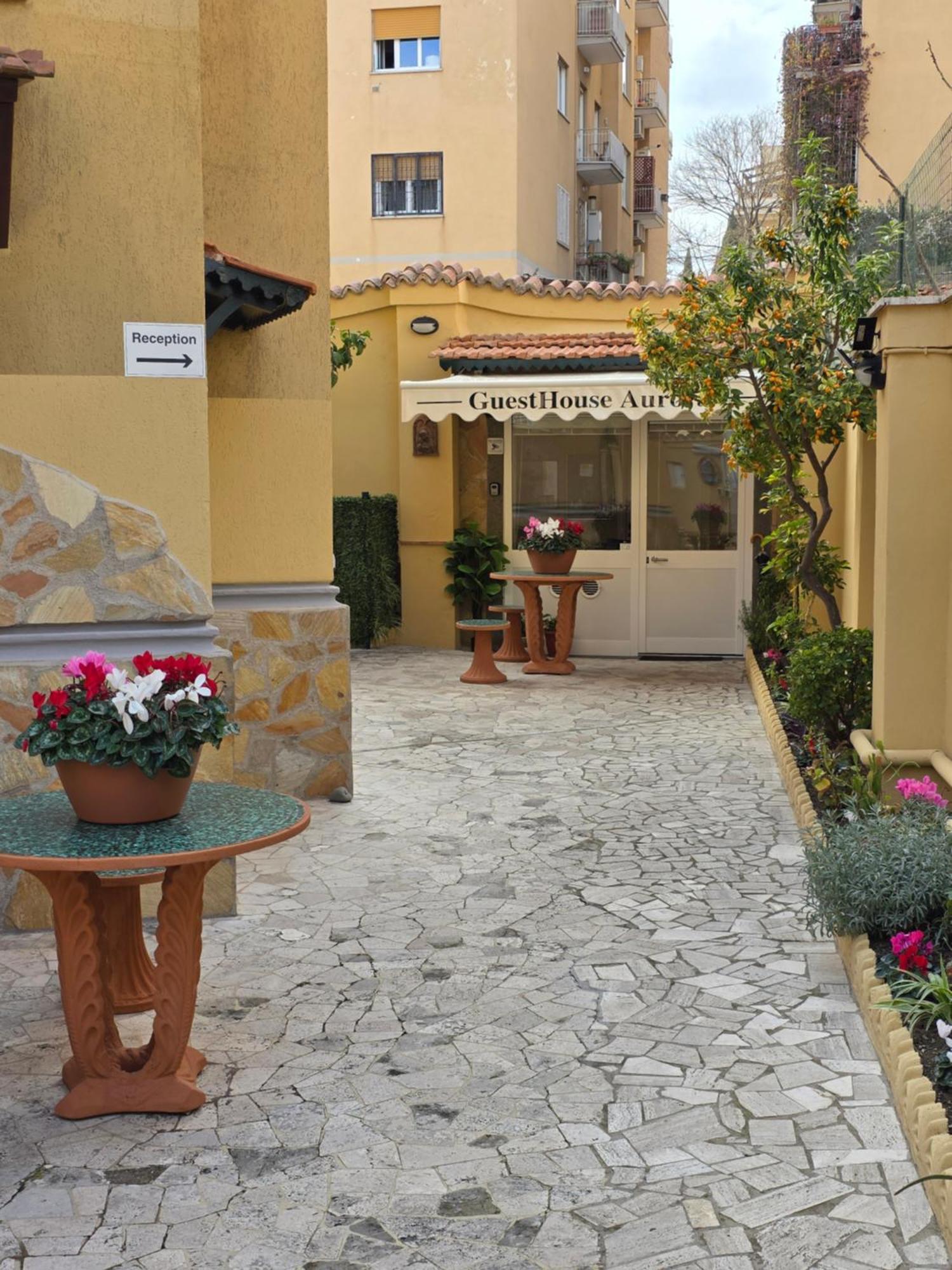 Guesthouse Aurora A.E. Roma Exterior foto